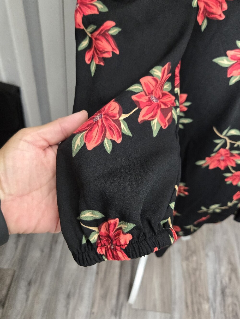Draper James Black Floral Long Sleeve Ruffle Midi Wrap Dress Women's Sz Large - Picture 5 of 9